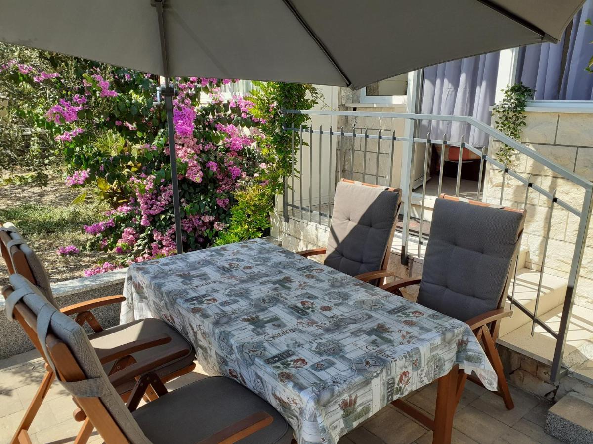 Apartmani Beba Trogir Exterior foto