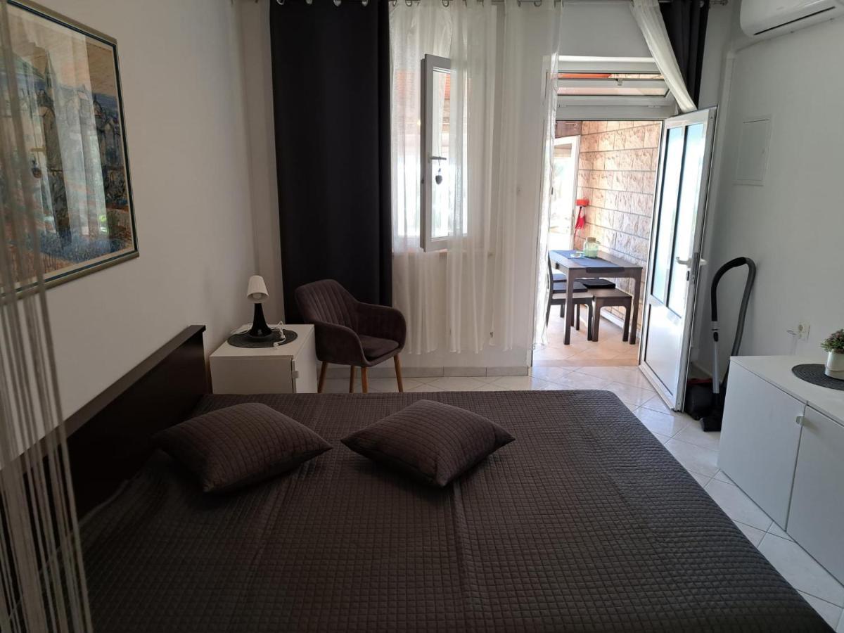 Apartmani Beba Trogir Exterior foto
