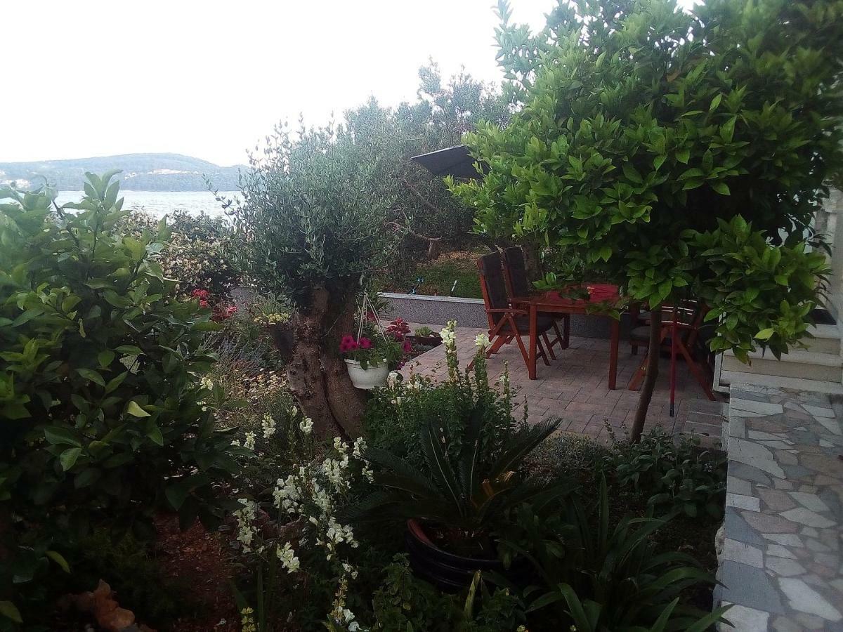 Apartmani Beba Trogir Exterior foto